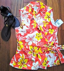 NWT floral wrap top sz. 14